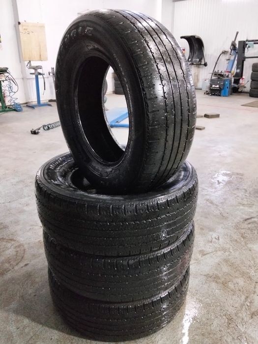 Продам шины б/у Bridgestone 225/60 R18