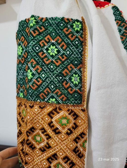 Ie veche autentica traditionala