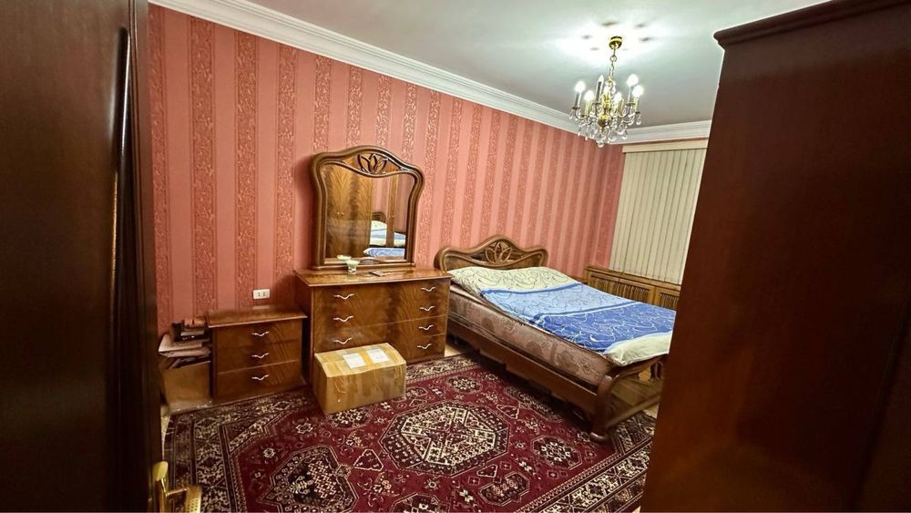 продается квартира 3-х комнатная