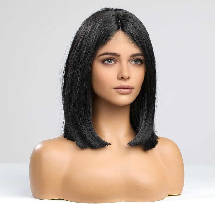Елегантна права черна каре перука 35 см с път