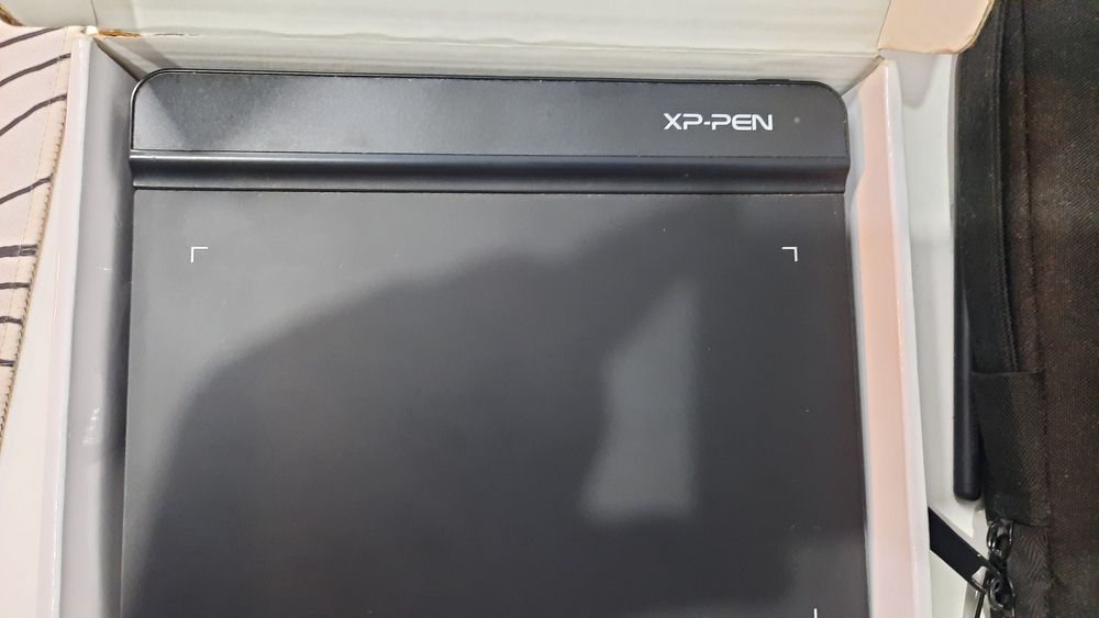 TABLETA GRAFICĂ XP-PEN G640

Tabletă grafică cu suprafață activă de 1