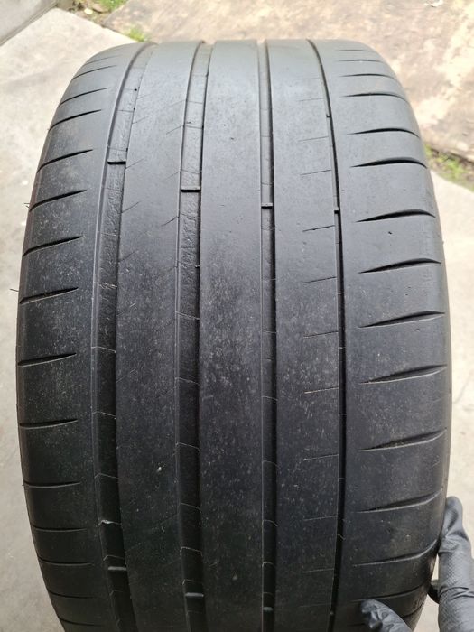 2 Anvelope de vară  295 35 R21  Michelin