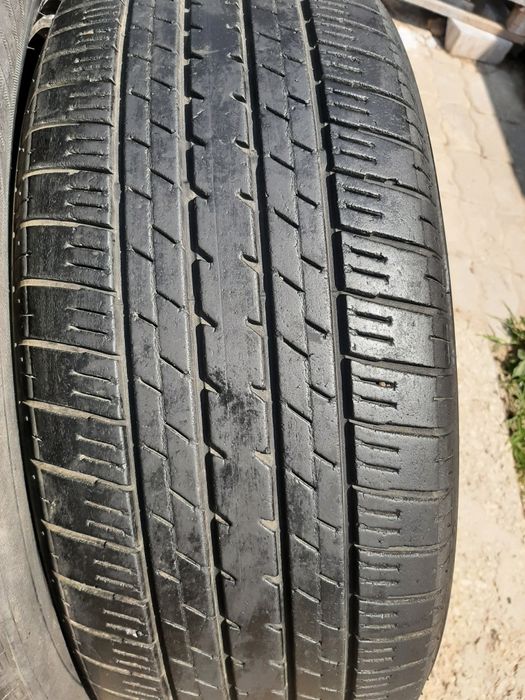 Продам шины 235/55/19 бриджистон