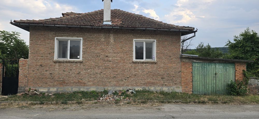 Продава се Къща в Дългопол - 900 кв.м за 57 €/кв.м - Снимка #5