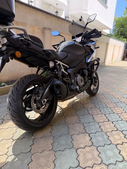Suzuki GSX-S1000 GX, 2025