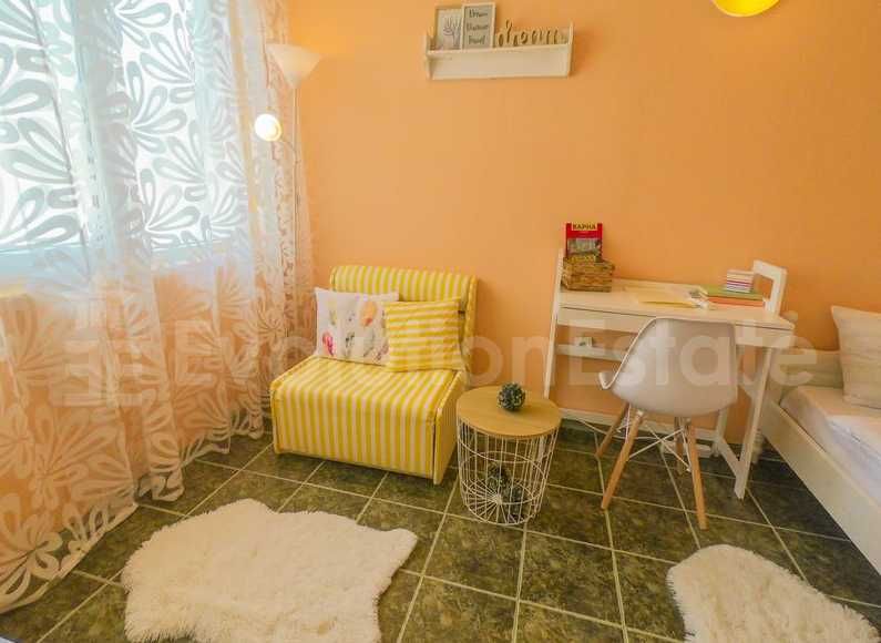 Двустаен апартамент в жк. Чаталджа