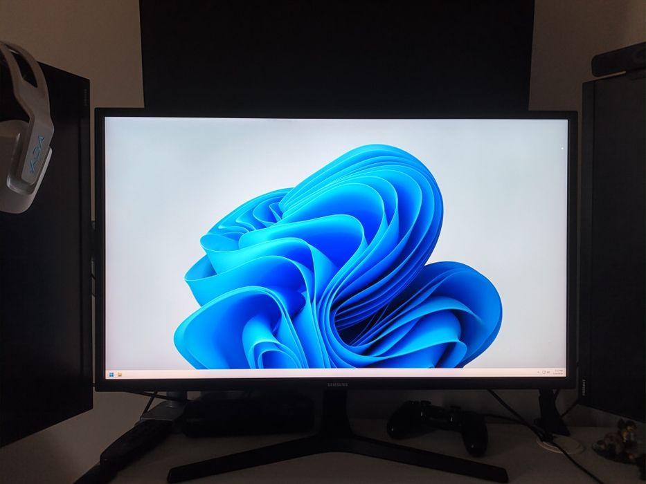 Vând Monitor Samsung 32 Inch 4k Business