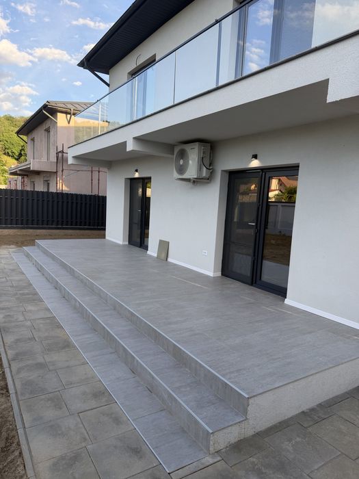 Case in complex privat! -Florix Residence-