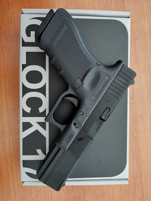 Airsoft GLOCK 17 Gen4 UMAREX Еърсофт Пистолет Pistolet Green Gas