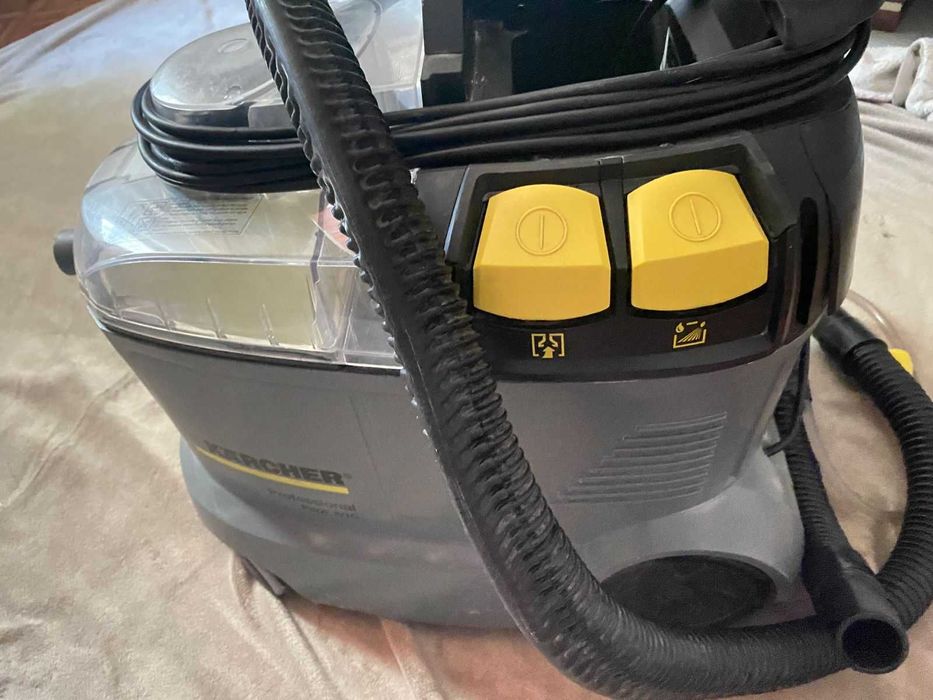 Продам моющий пылесос KARCHER