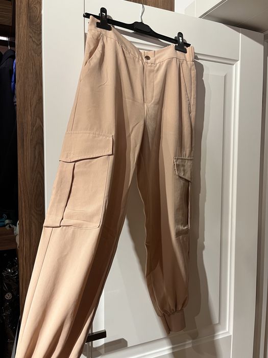 Pantaloni zara M
