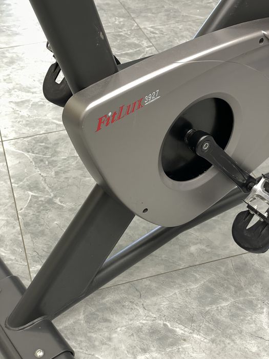 Велотренажер профессиональный