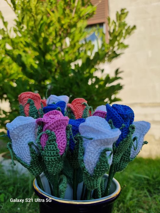 Trandafiri crosetati