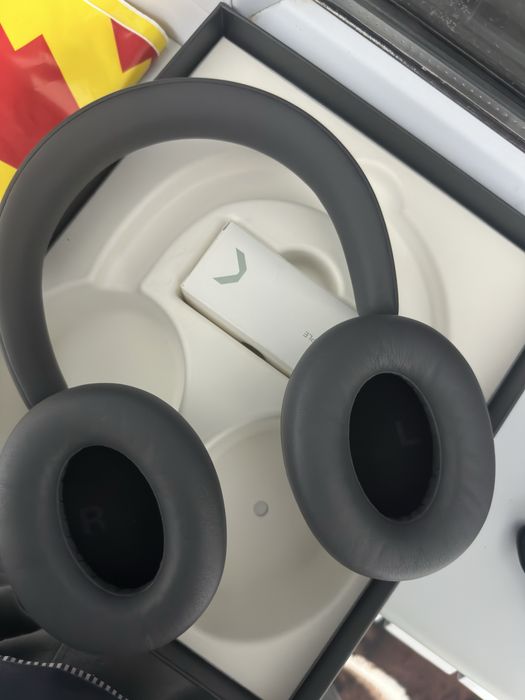 COMMO One Bluetooth naushnik