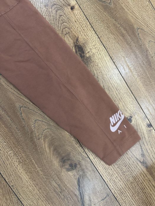 Дамски спортен сет Nike