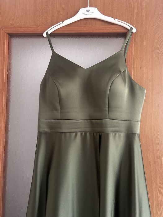 Официална Рокля