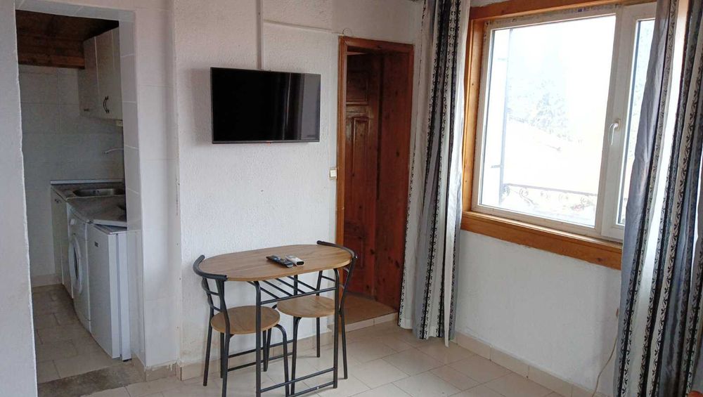 Дава се под наем  в Банско - 25 кв.м за 153 € - Снимка #1