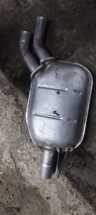 Глушитель на Мерседес