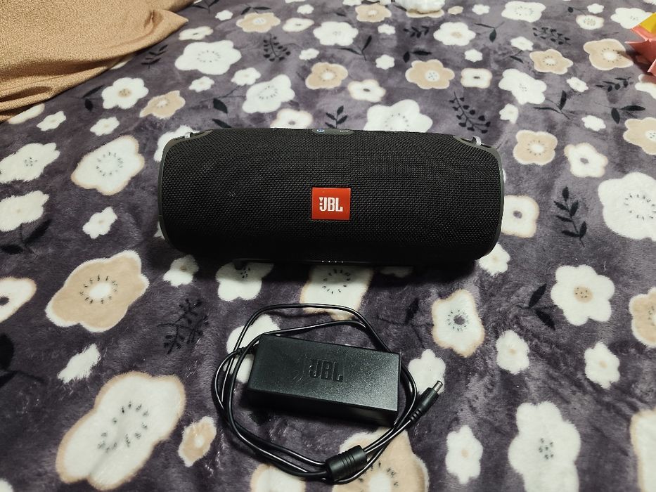 Продавам JBL xtreme 1