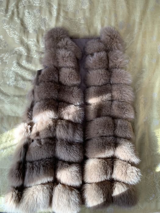 Меховая безрукавка