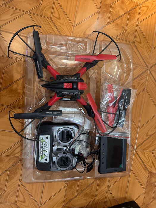 Продавам Дрон SKY