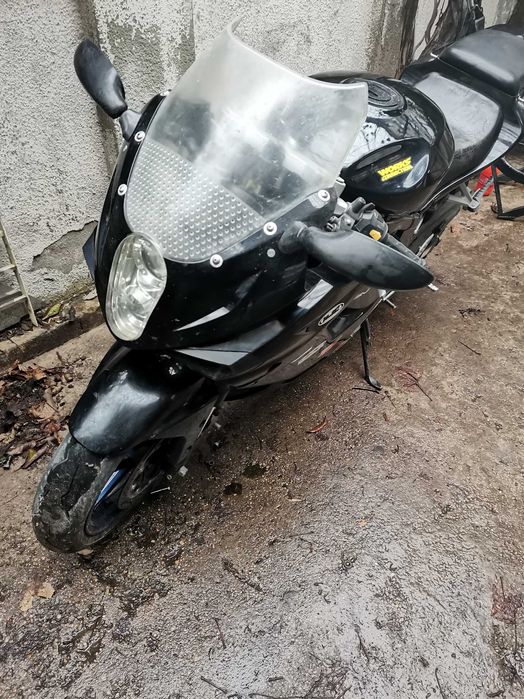 на части Hyosung GT 650r - Suzuki sv 650