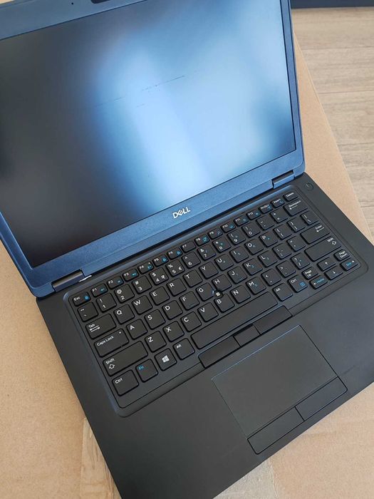 Laptop Business Dell Latitude 5490 | i5 Gen 8 | Ecran Full HD | 8GB RAM | Fără Hard