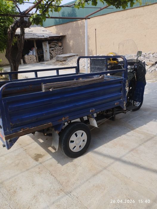 Motosikl Eldosh 200 kub