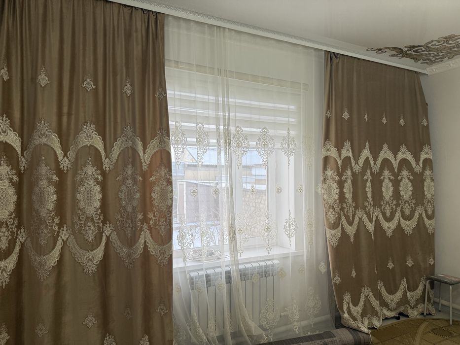 Продам шторы  срочно