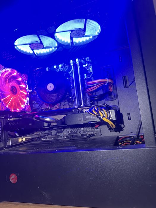 Pc gaming i7 7700 ram 16 gb , gtx 980 rog strix 4g 256 biti ssd 256