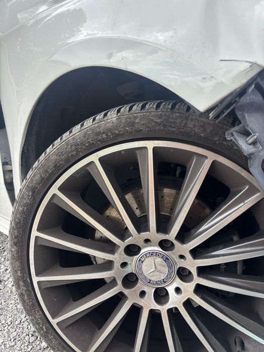 Джанти с гуми 18 a класа W176