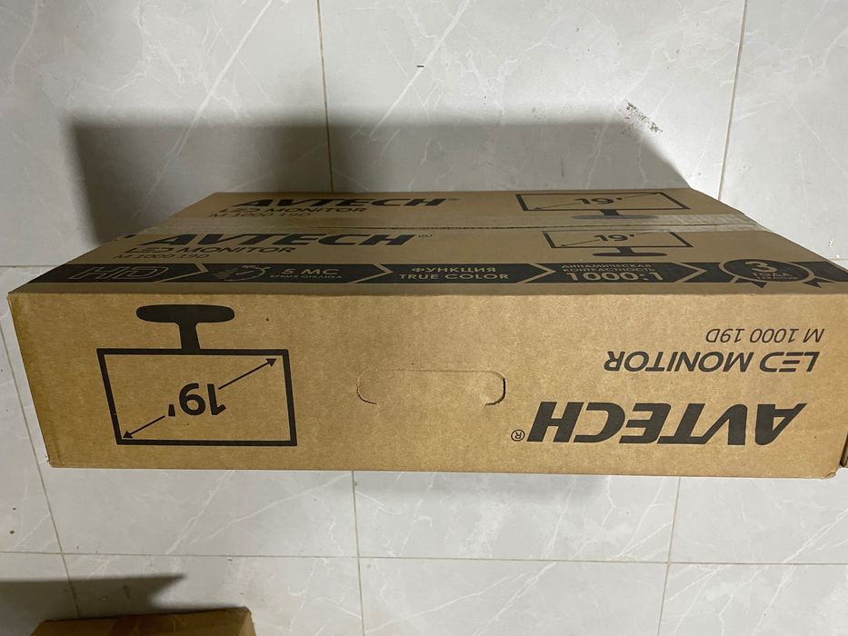 Новый монитор AVTECH M1000 19D 19" VGA