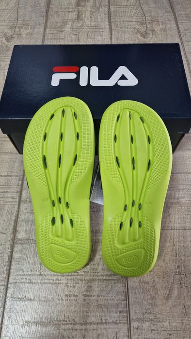 Papuci Fila nr. 42