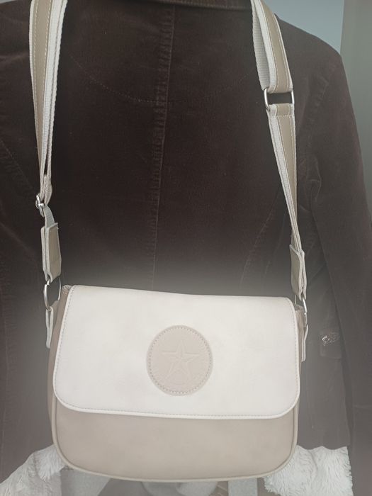 Дамска ежедневна чанта