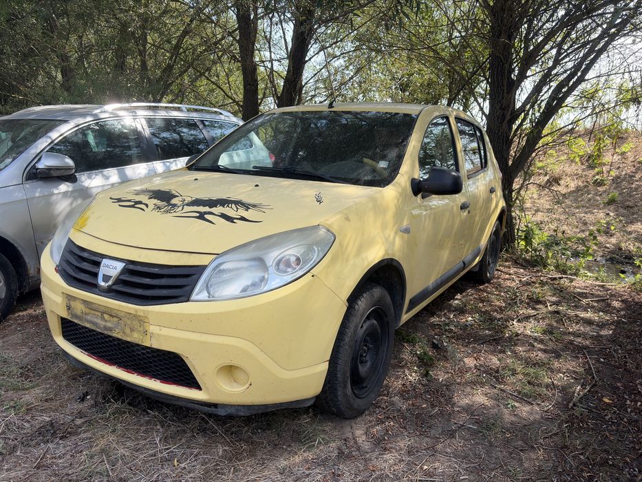 Dacia sandero 1.2 16v на части