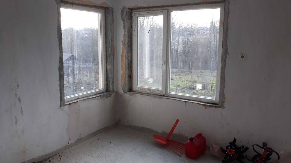 Продава се Къща в Търговище, Център - 100 кв.м за 400 €/кв.м - Снимка #9