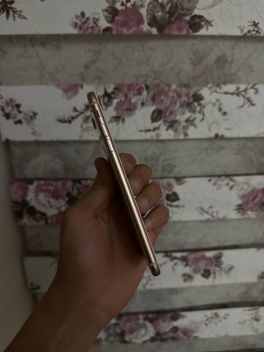 Iphone 8 plus sotiladi