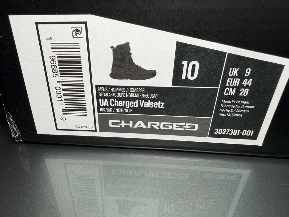 Under Armour Charged Valsetz