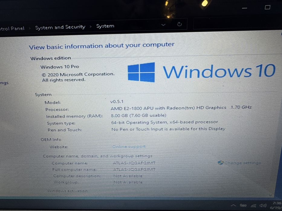 Vand laptop TOSHIBA ieftin functional 8gb RAM  500GB Hdd