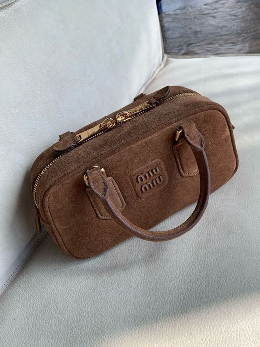 Замшевая Сумка Miu Miu
