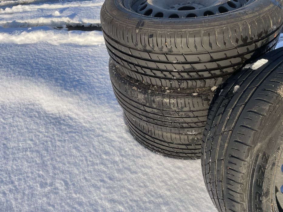 Продам комплект колес 4*98