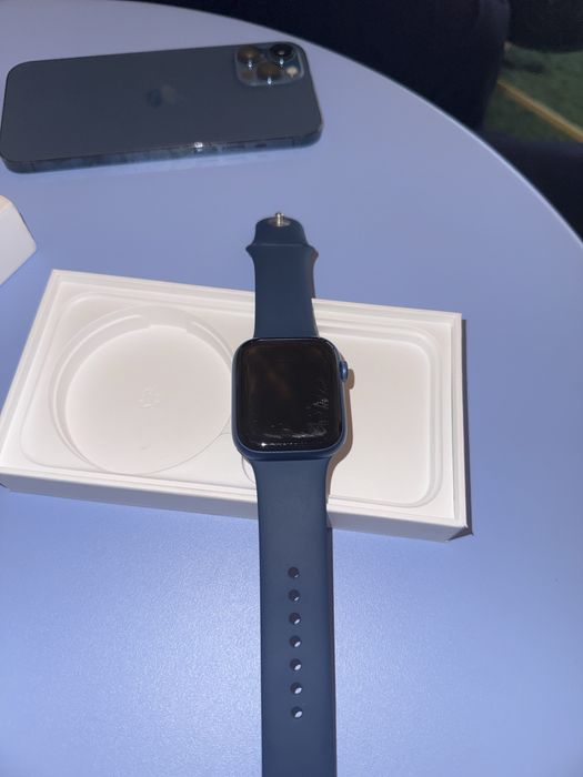 Apple Watch S7 45mm
