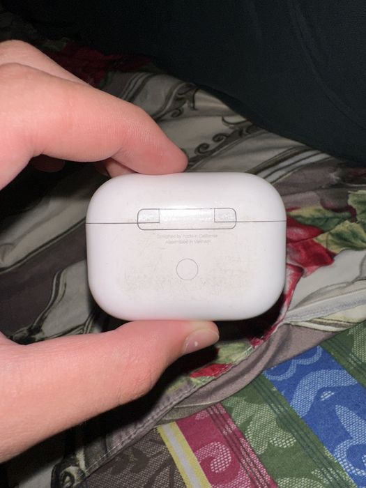 Airpods pro оригинал