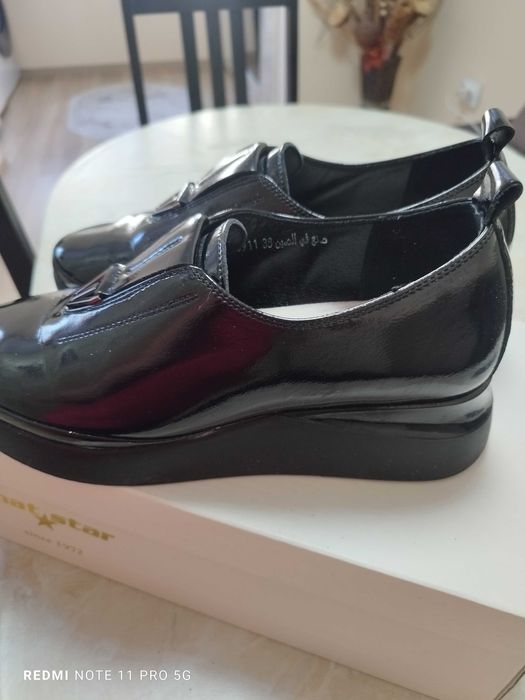 Пролетни обувки 38