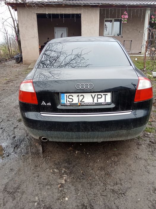 Audi A4 B6  benzina