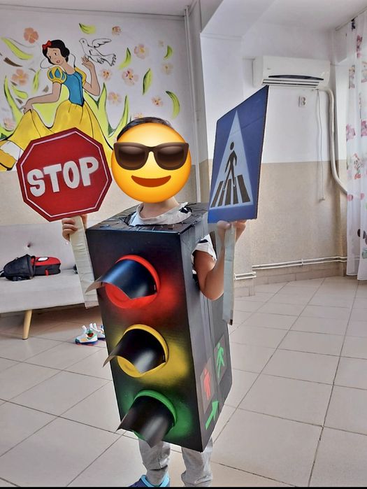 Costume handmade pt copii