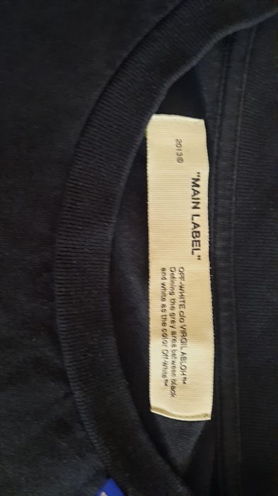 футболка с длинными рукавами