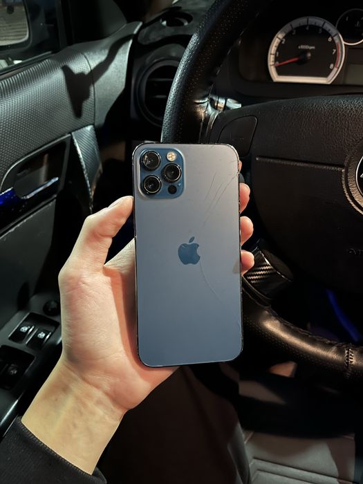 Продам Айфон 12 Pro 128gb