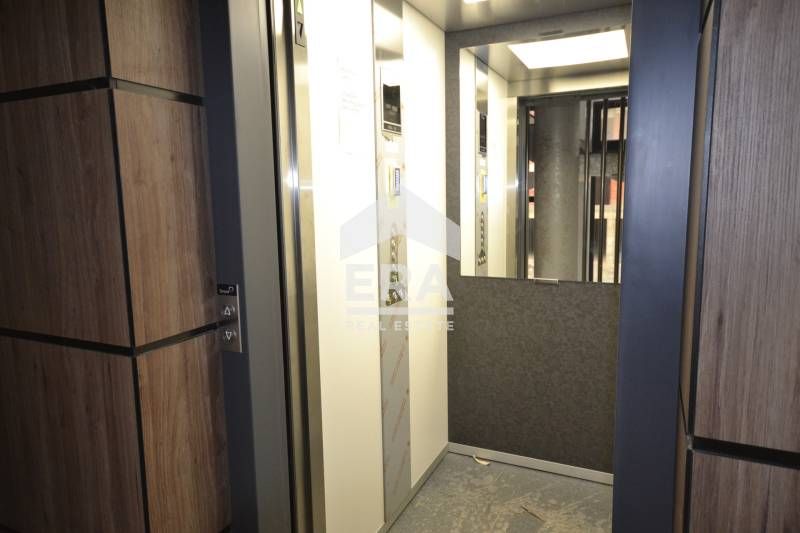 Продава се Тристаен апартамент в Хасково, Бадема - 101 кв.м за 1139 €/кв.м - Снимка #5