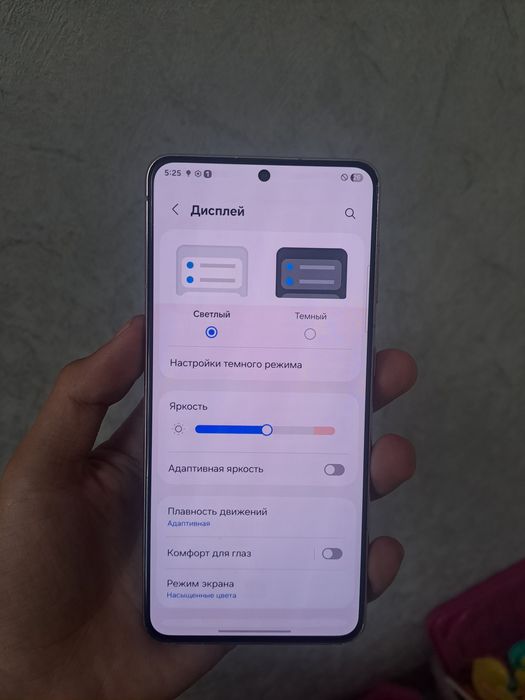 Продается Samsung S21, в очень хорошем состояний